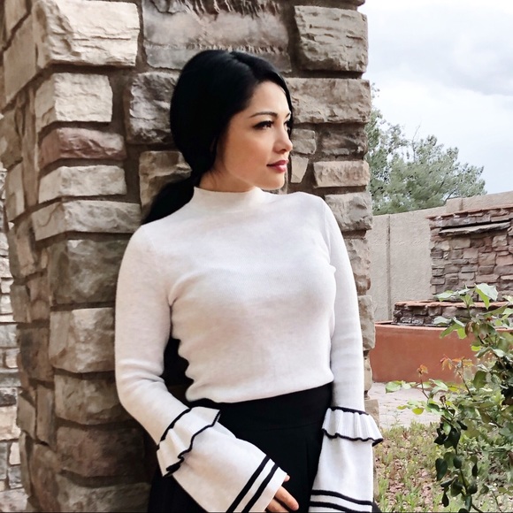 Express Tops - Knit Express top with float sleeves